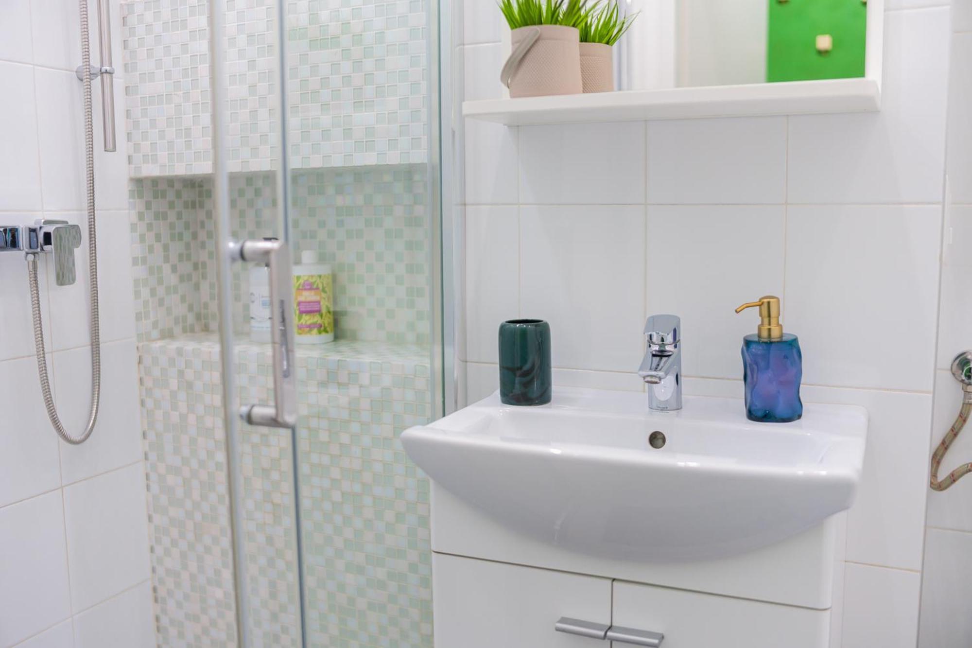 בוקרשט Hacienda Royal Palace - Central Designer Apartment מראה חיצוני תמונה