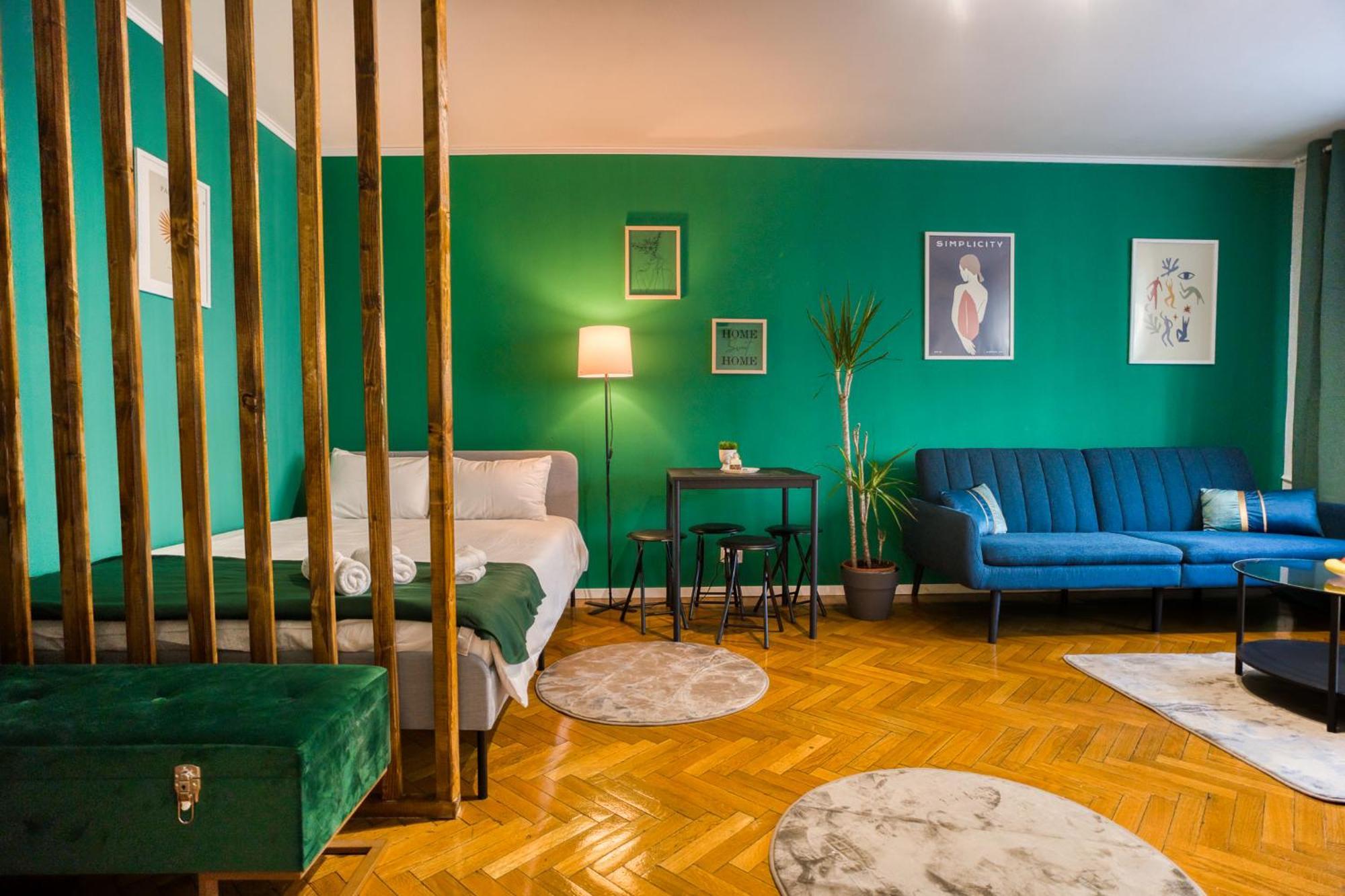 בוקרשט Hacienda Royal Palace - Central Designer Apartment מראה חיצוני תמונה